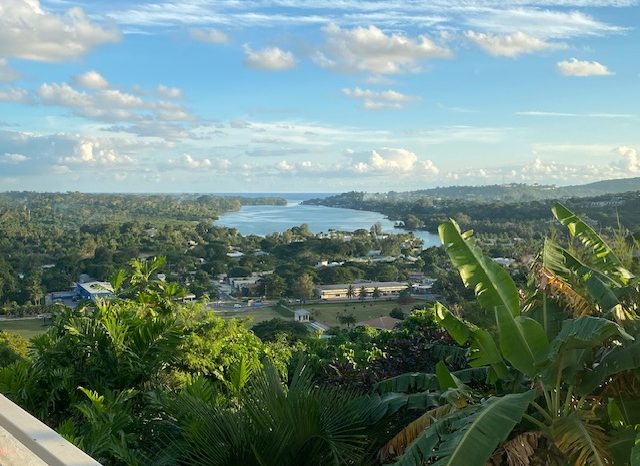 A Prestigious Bellevue Heights Residence - Perfect Home or Investment