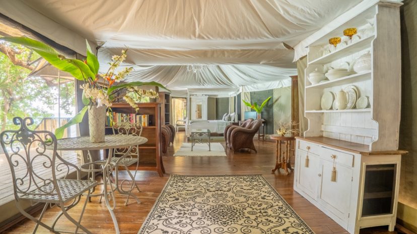 Hidden Cove Eco Retreat - Waterfront Eco-Luxury Investment