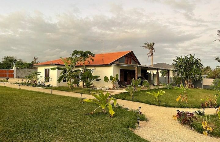 Sol Wota - Absolute Waterfront Living at Narpow Point