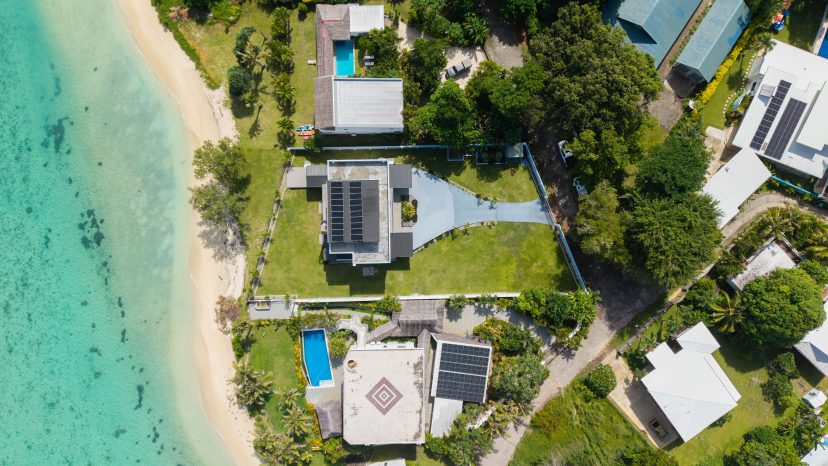 33 Metres of Absolute Waterfront in Paradise Point's Most Exclusive Address
