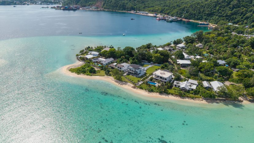 33 Metres of Absolute Waterfront in Paradise Point's Most Exclusive Address