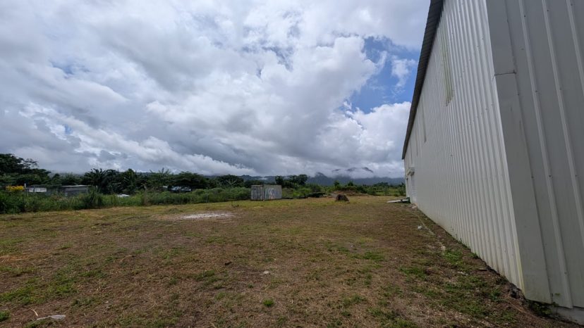 Premium Hangar & Multi-Use Space – Perfect for Aircraft Storage, Vehicles or Commercial Operations, photo 2 of 10