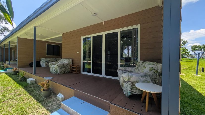 Island Studio Living by the Ocean