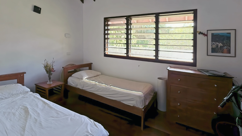 Ocean-Front Retreat, Devils Point, Efate