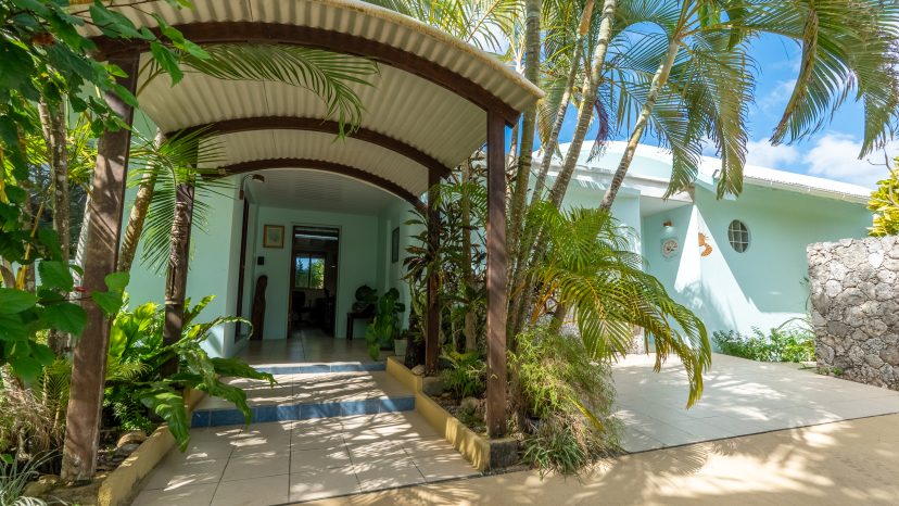 ABSOLUTE BEACHFRONT ESTATE – 40 METRES OF WHITE SAND, MULTIPLE DWELLINGS & RESORT-STYLE LIVING