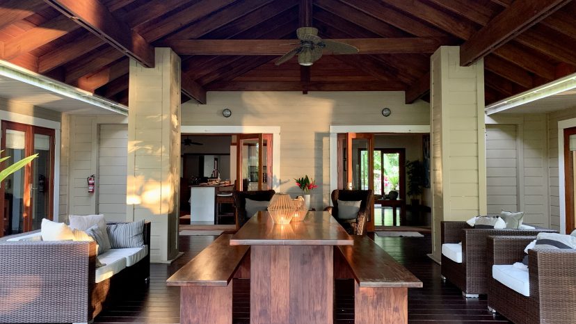 Island Paradise: Your Dream Home Awaits!
