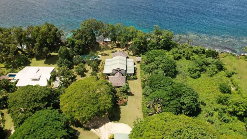 The Pinnacle of Tropical Elegance and Serenity!