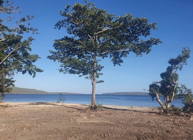 Dream Waterfront Paradise Awaits at Havannah Harbour