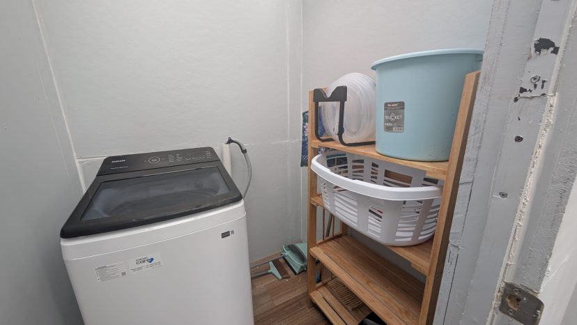 Furnished Studio Apartment - Peaceful Coastal Setting