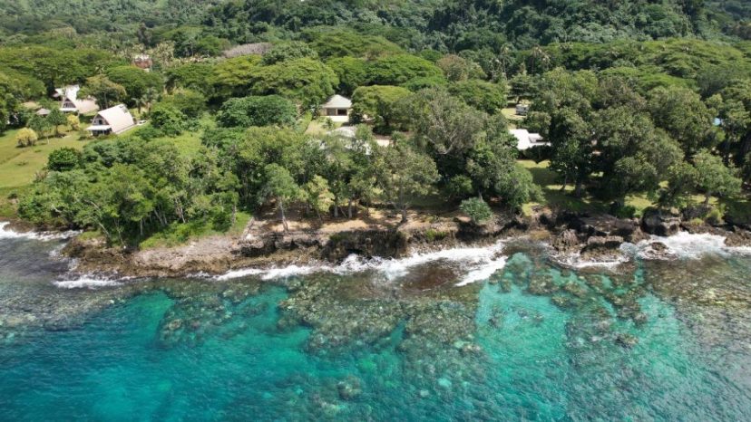 The Pinnacle of Tropical Elegance and Serenity!