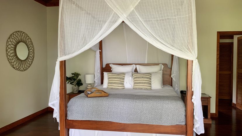 Island Paradise: Your Dream Home Awaits!