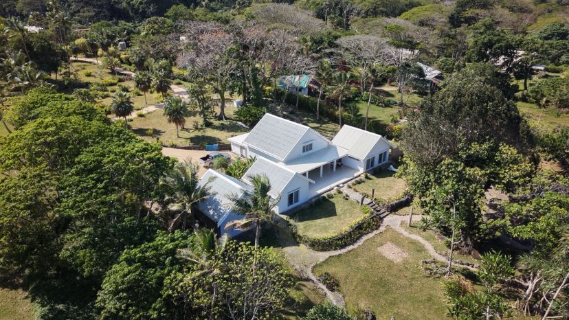 Oceanfront Living on Devils Point Road