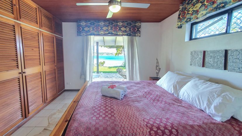 An Enviable Island Lifestyle with Panoramic Harbour Views
